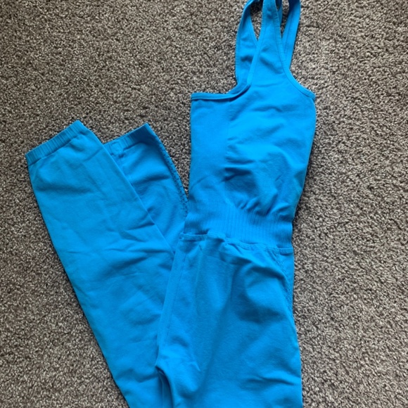 Free people xs/s one piece - Picture 4 of 4